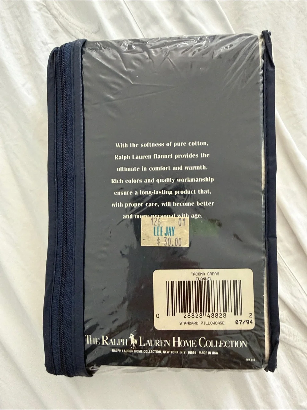Ralph Lauren Cream Pillowcases with Navy and Red Stripes “Tacoma”